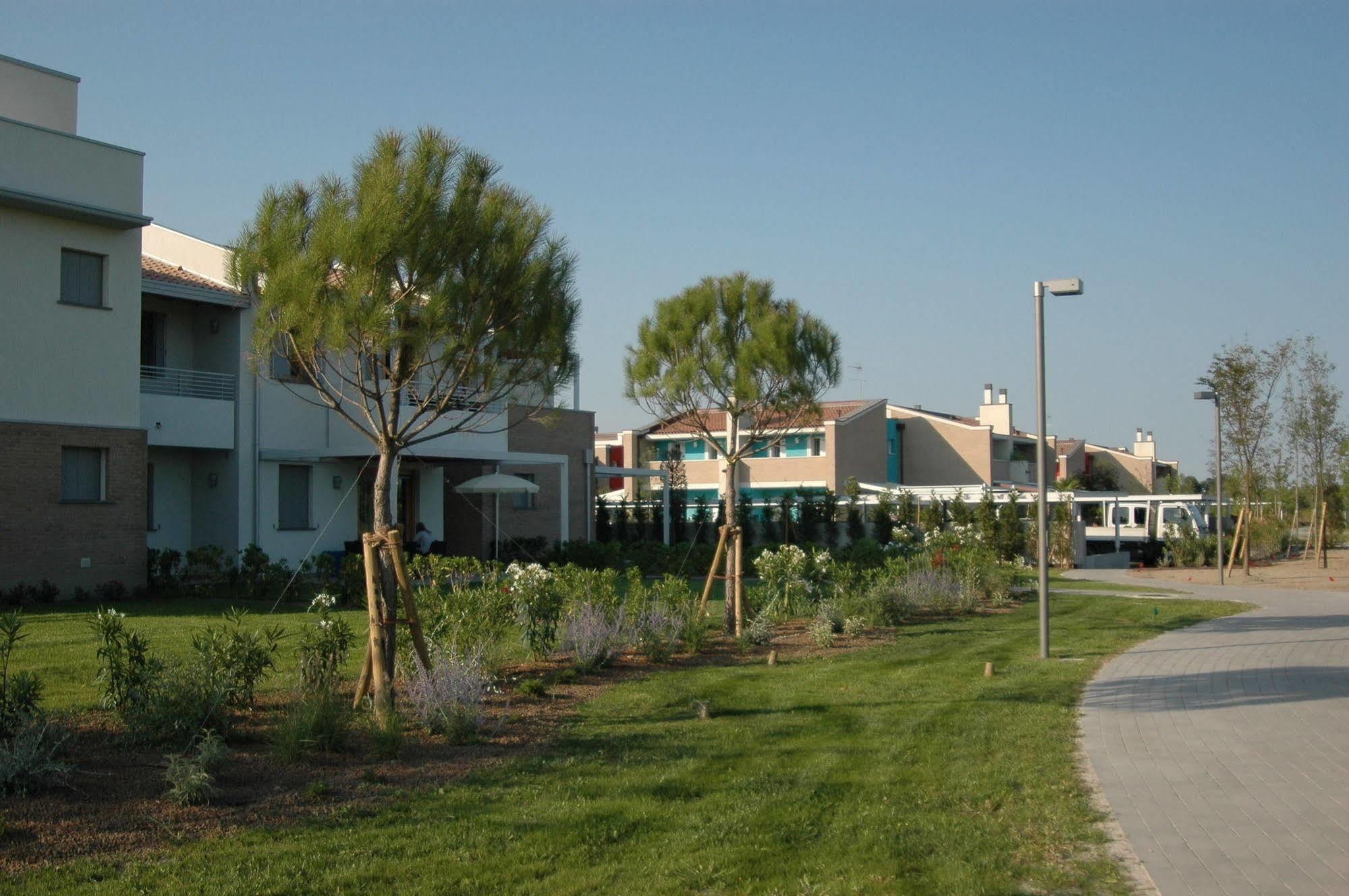 Villaggio Laguna Blu Каорле Екстериор снимка